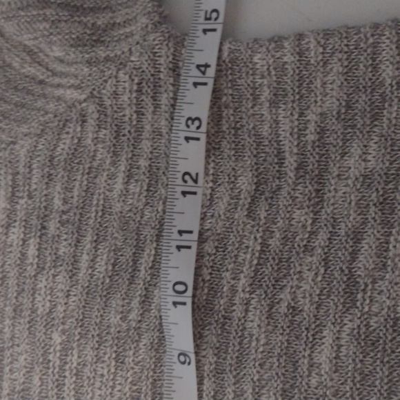 Mudd Gray sweater size small - Picture 7 of 9
